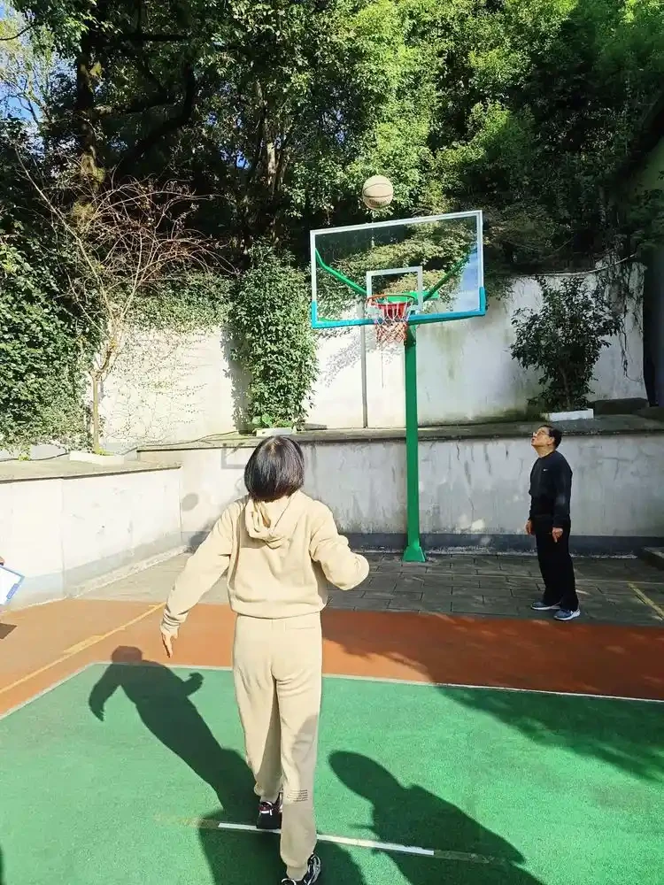 如何通过篮球表演赛制定有效的训练计划_2